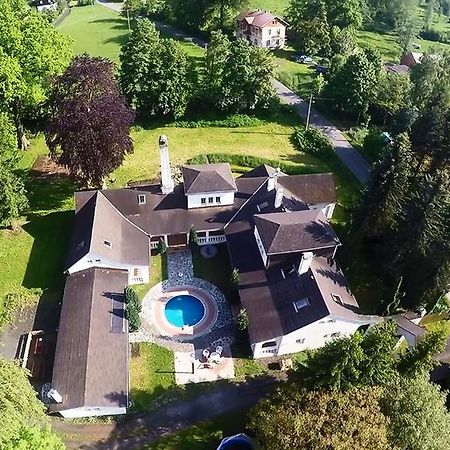 Resort Chribska Apartmany Adri Eksteriør billede