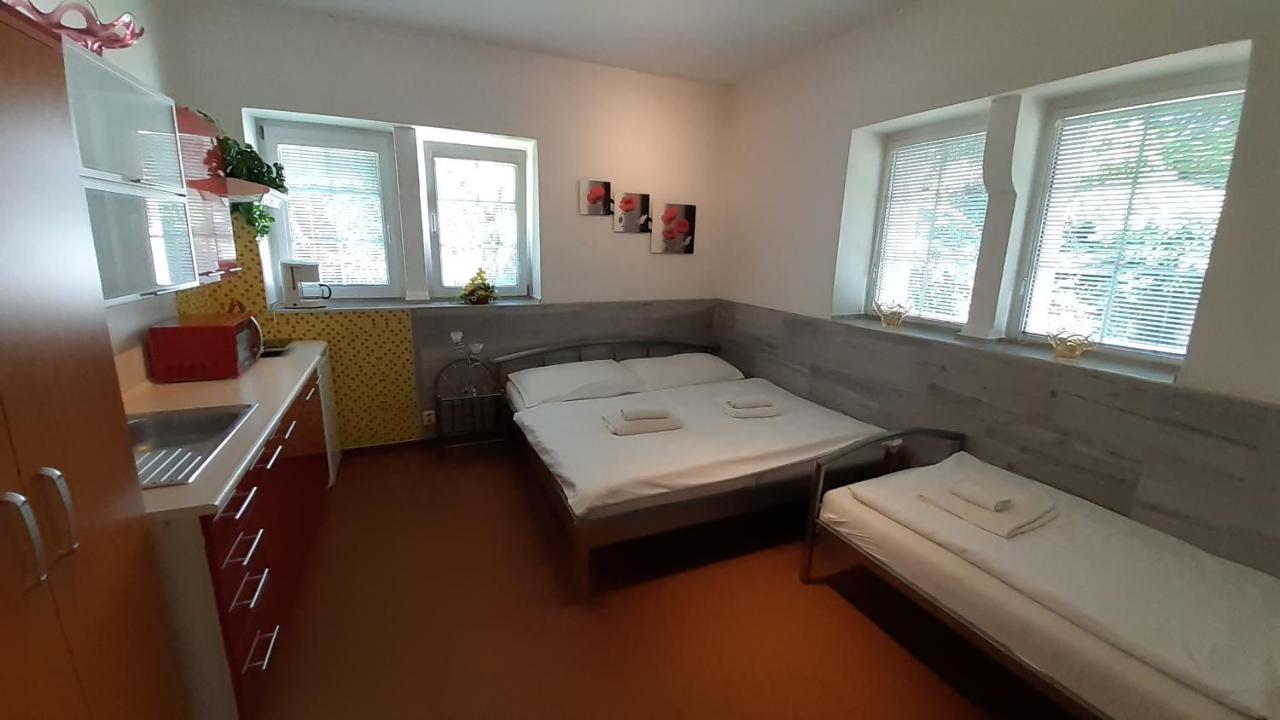 Resort Chribska Apartmany Adri Eksteriør billede