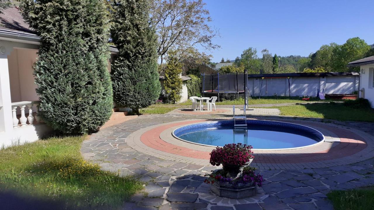 Resort Chribska Apartmany Adri Eksteriør billede